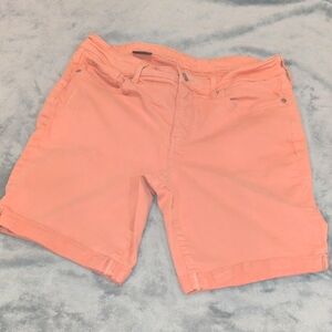 NYDJ Women's Coral Shorts